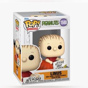 Funko pop #1588 Peanuts Brand New